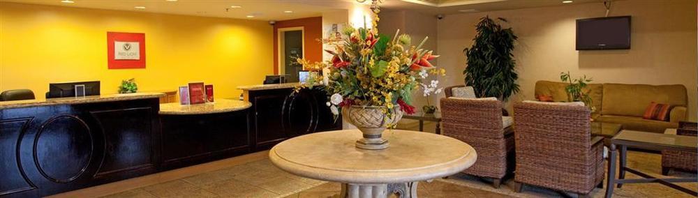 Red Lion Inn & Suites Cathedral City Palm Springs المظهر الداخلي الصورة