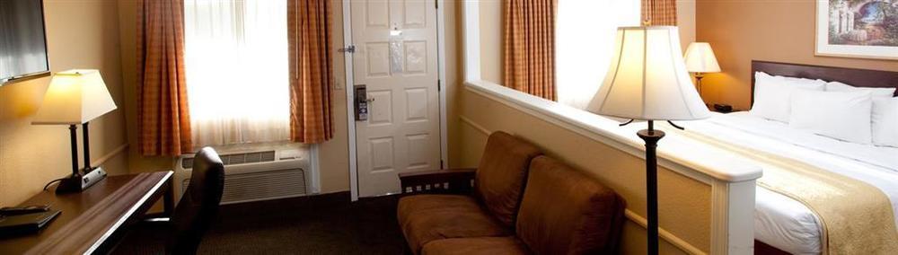 Red Lion Inn & Suites Cathedral City Palm Springs الغرفة الصورة