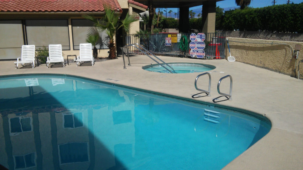 Red Lion Inn & Suites Cathedral City Palm Springs المظهر الخارجي الصورة
