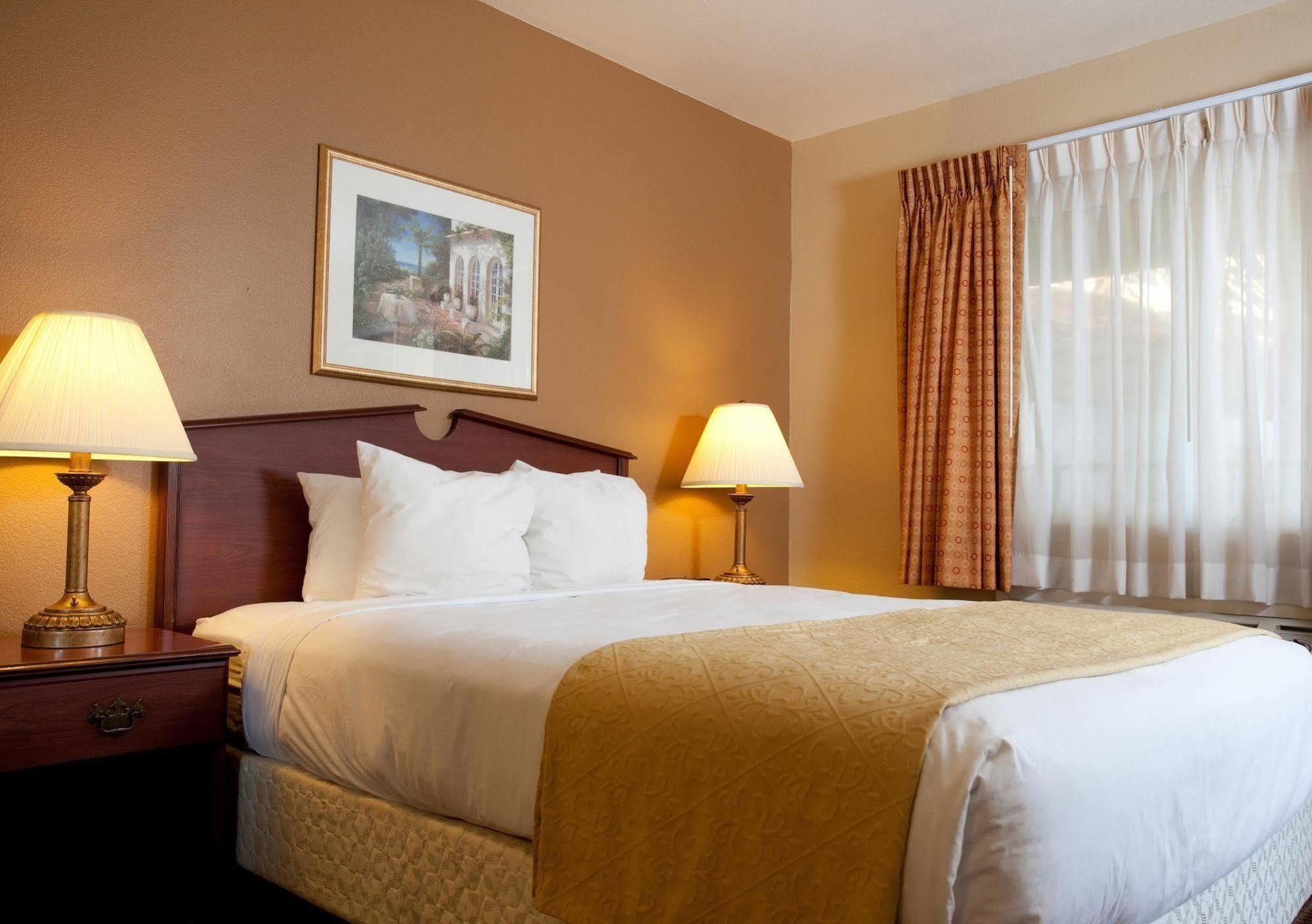 Red Lion Inn & Suites Cathedral City Palm Springs المظهر الخارجي الصورة