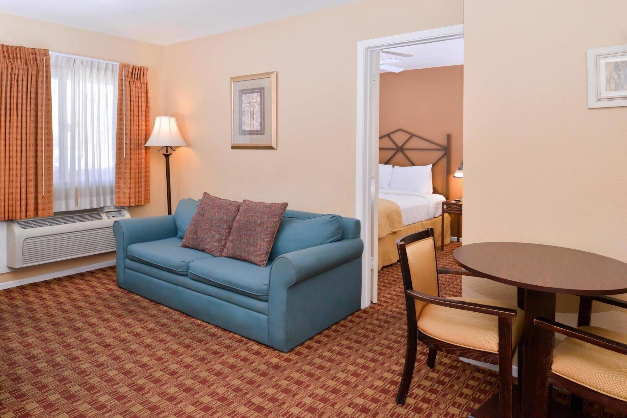 Red Lion Inn & Suites Cathedral City Palm Springs المظهر الخارجي الصورة