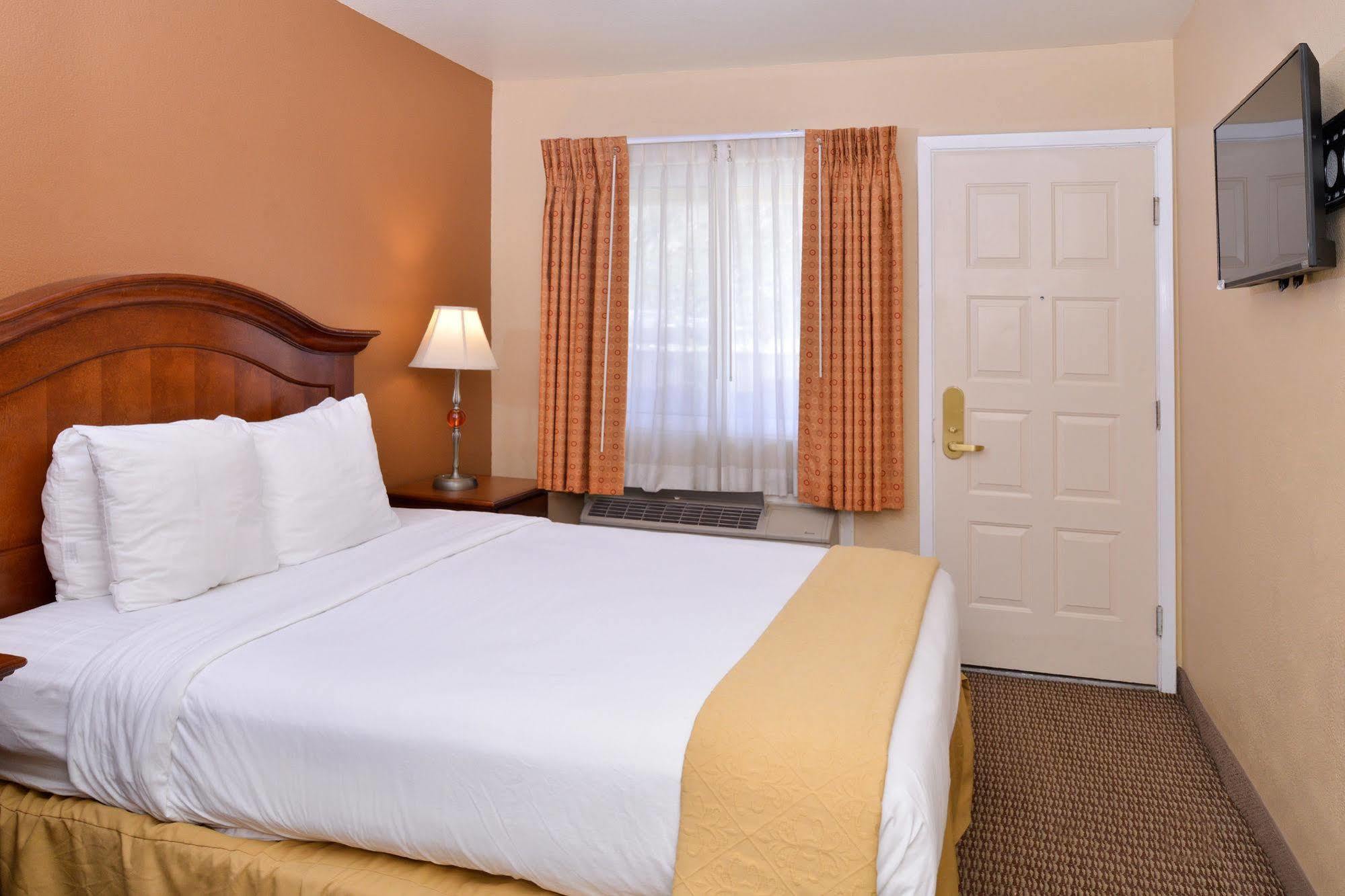 Red Lion Inn & Suites Cathedral City Palm Springs المظهر الخارجي الصورة