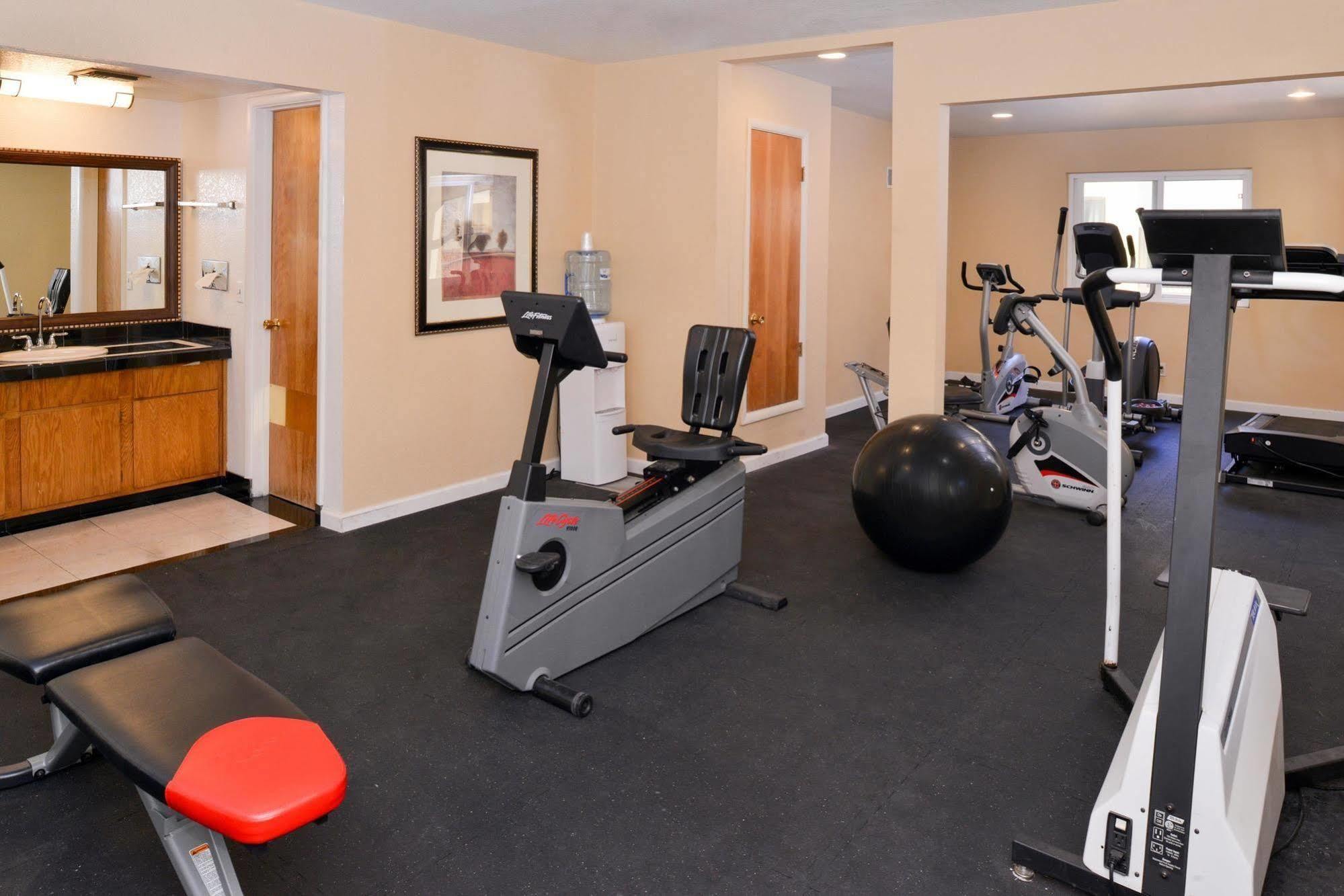 Red Lion Inn & Suites Cathedral City Palm Springs المظهر الخارجي الصورة